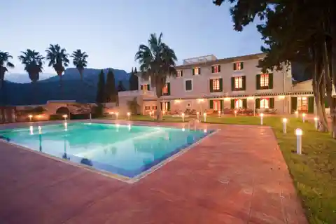 Stately Finca in Valldemossa from the Seventeenth Century