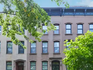 Five Story Brownstone in Carroll Gardens