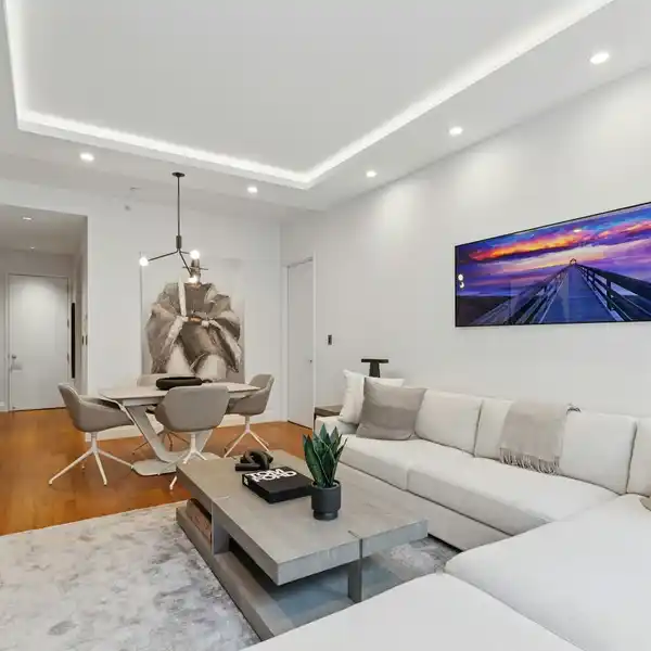 STUNNING TRIPLE MINT RESIDENCE AT THE CENTURION