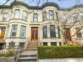 Wonderfully Restored 20th Century Residence in Prospect Lefferts