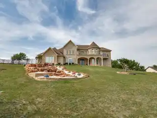 Exquisite Hilltop Estate
