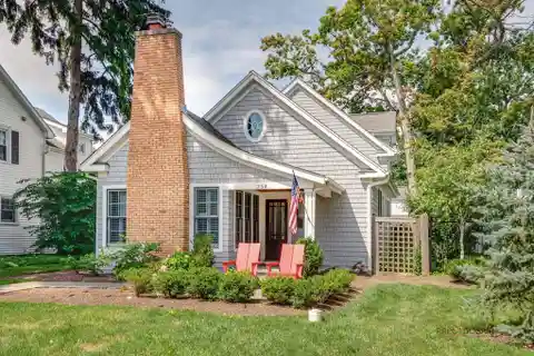 Updated Home That Retains Vintage Charm