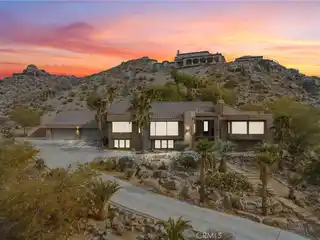 Escape to Desert Modern Luxury