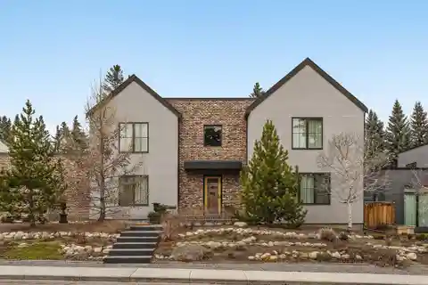 Exceptional Estate Home in Upper Mount Royal