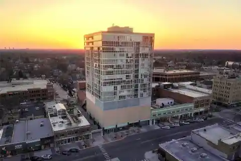 Updated Penthouse at the Fifth