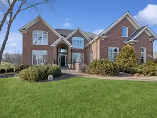 Exquisitely Updated Private Retreat