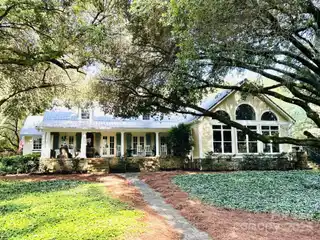 3.3-acre Low Country Estate