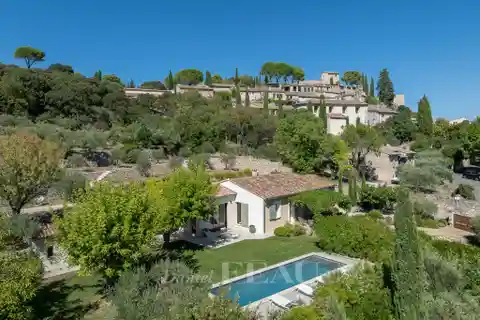 Peaceful Single-Story Home with Commanding Views