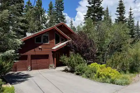 Stunning Mountain Getaway
