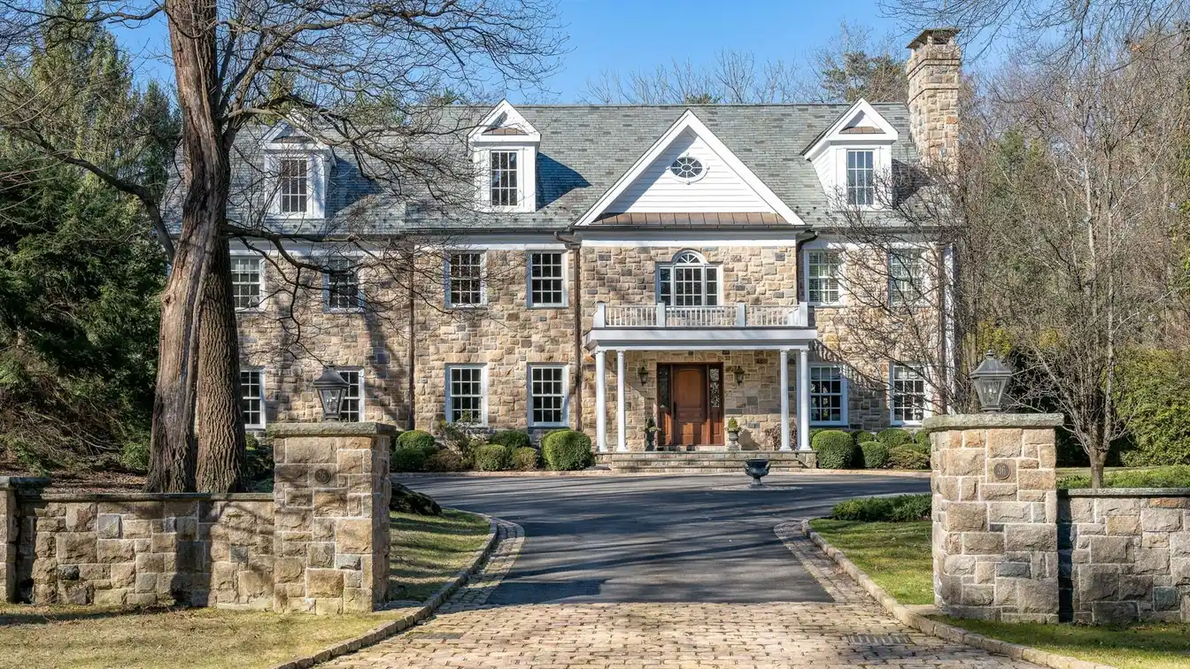 Magnificent Georgian Colonial