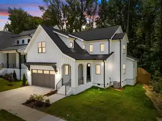 Modern Elegance in Enderly Park