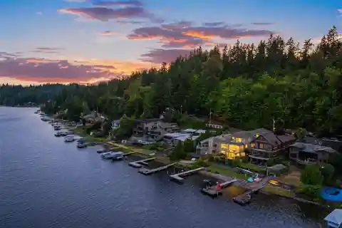 Exquisite Multi-Generational Lake Sammamish Home