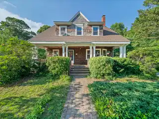Oversized 1902 Bungalow in Prime Location