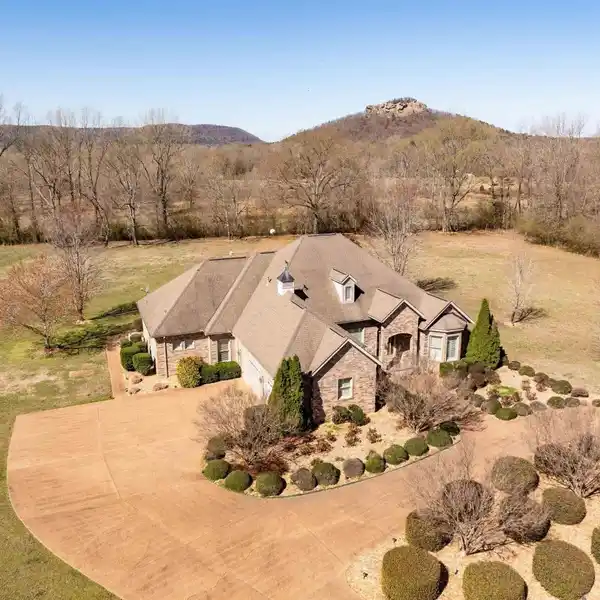 ONE OF A KIND PROPERTY