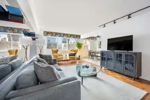 Spacious Two Bedroom in Heart of the Upper East Side