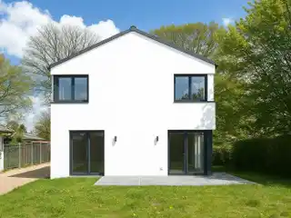 Modern Home Built to the Highest Standards