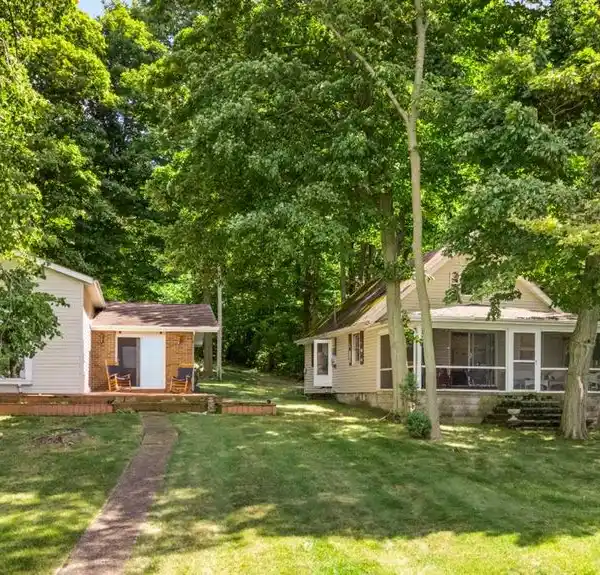 RARE LAKE ERIE PROPERTY