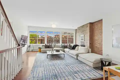 1829 Four-story Townhouse for Rent