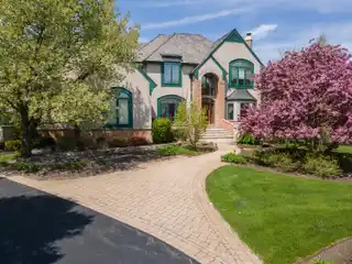 Spacious Home Full of Amazing Details