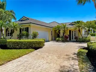Beautifully Updated Home in the Estuary