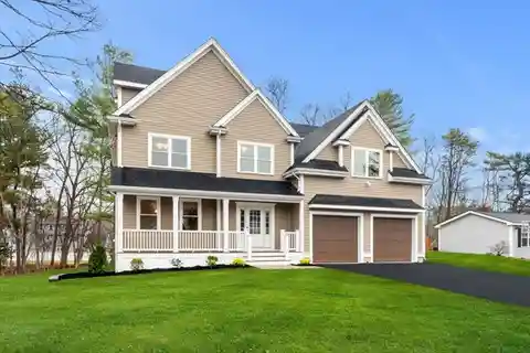 Exquisite Newly Built Colonial