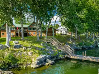 Lakefront Retreat