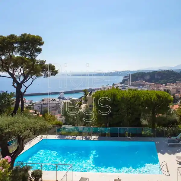 MAGNIFICENT APARTMENT WITH PANORAMIC SEA VIEW