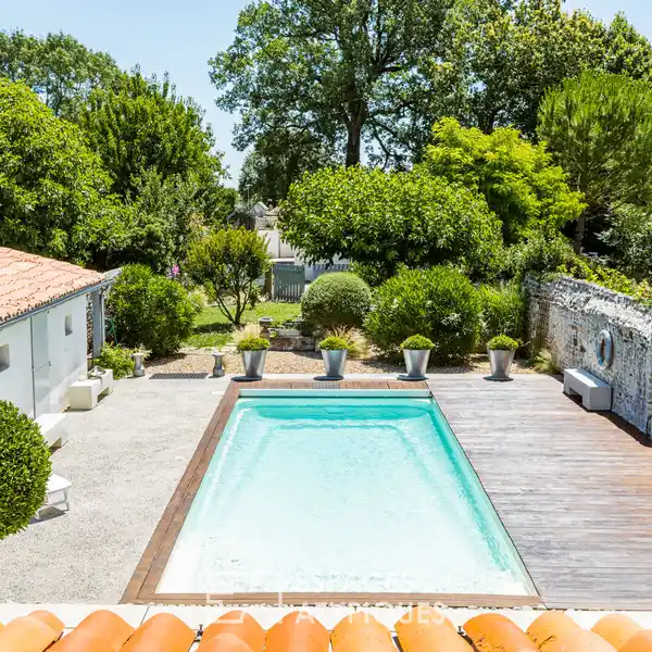 AUTHENTIC STONE HOME WITH LUSH GARDENS