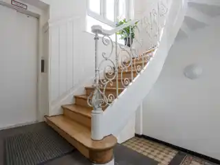 Exceptional Apartment in a Magnificent Classic Building