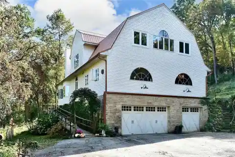 Rare Combination of Luxury, Comfort, and Country Living