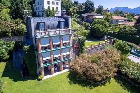 Impressive Lake Maggiore Villa