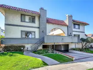 Spacious Townhouse
