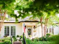 RARE OXFORD HISTORICAL HOME