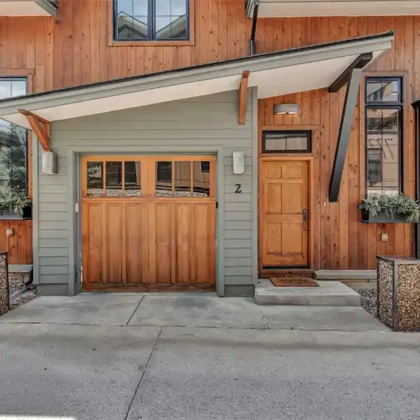 RARE OPPORTUNITY AT ALPEN GLOW TOWNHOMES