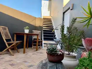 Stunning Luxury Residence in Ideal Hermanus Location