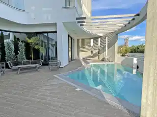 Exceptional Contemporary Villa