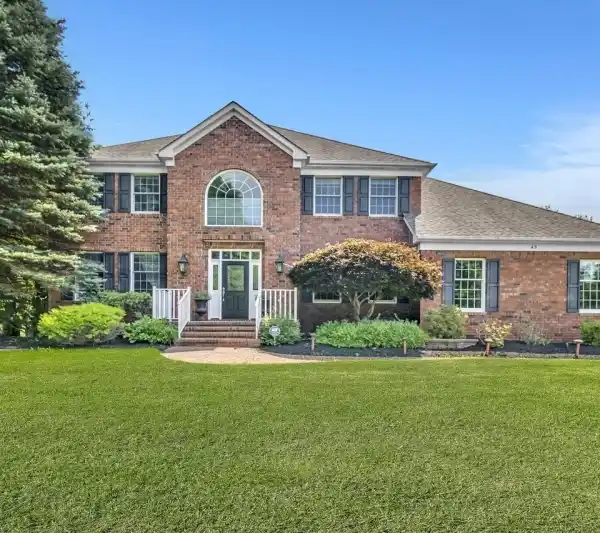 IMPECCABLY MAINTAINED MILLER'S GROVE GEM