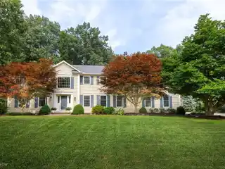 Modern Luxury Meets Serene Acre Lot
