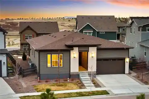 Ranch Living at Its Finest in Canyons