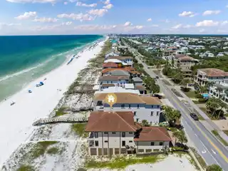 Crystal Cabana - Gorgeous Gulf-Front Property