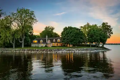 Distinguished Waterfront Property