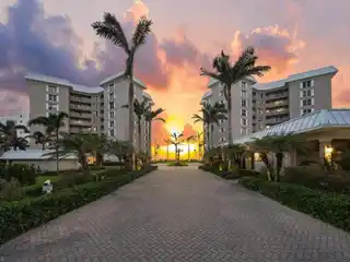 Fully Remodeled Condominium at Westgate