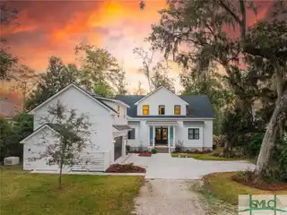 Stunning Custom-built 2022 Home