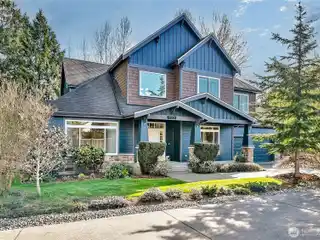 Exquisite Home in the Renton Highlands