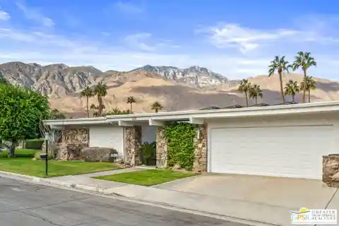 Well-loved Home at Coveted Canyon Estates