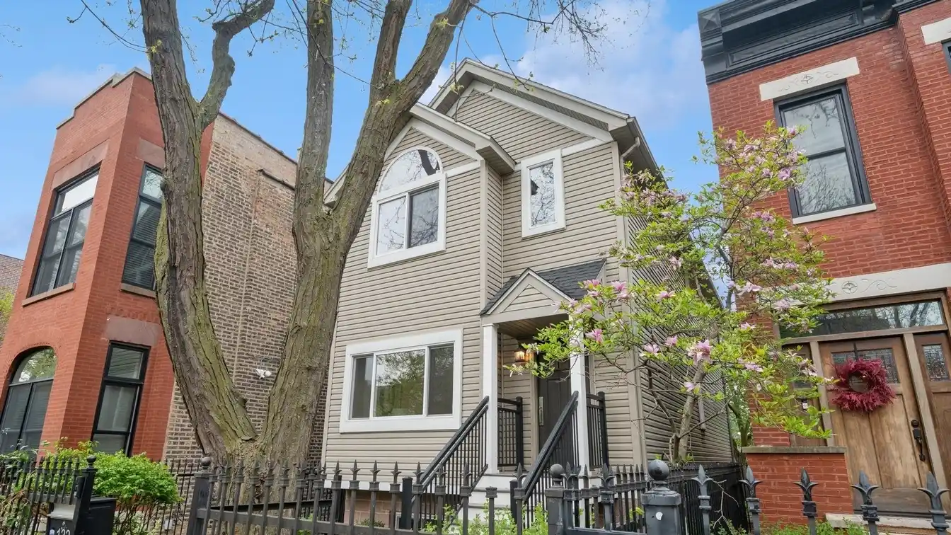 Beautifully Renovated Wicker Park Home