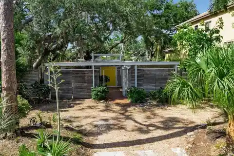 Architectural Record-Winning Mid-Century Modern Home