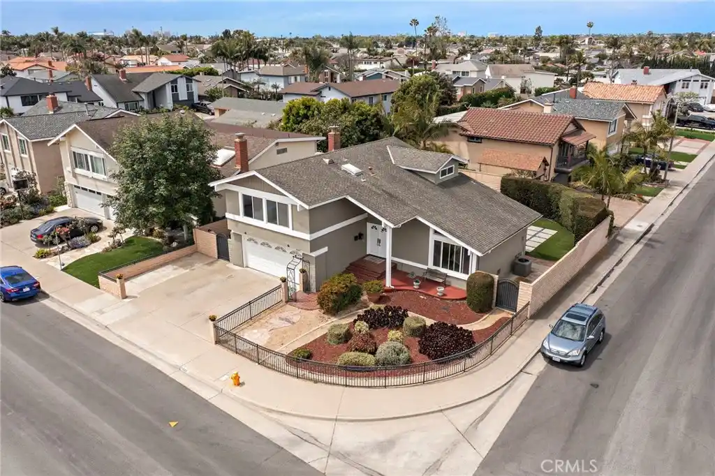 Beautifully Designed Executive Home