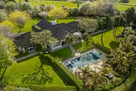 Exceptionally Designed Resident with Spectacular Gardens