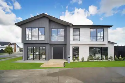 Sophisticated Modern Residence with Expansive Entertaining Deck